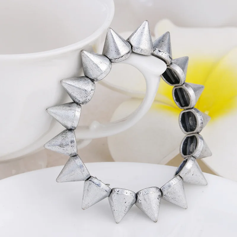 Spikes Elastic Bracelet Stretch Rivets Punk Style Bangle