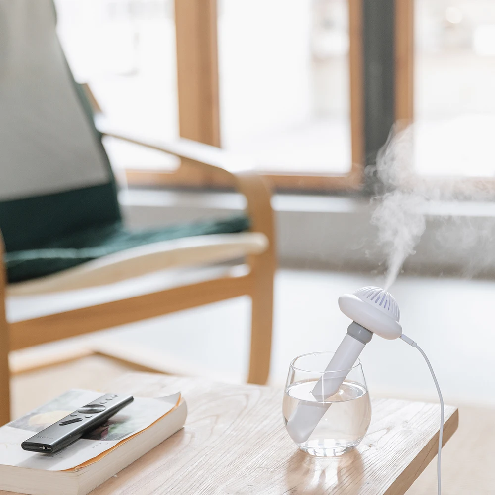 

Ufo Dismountable Air Humidifier Portable Usb Aroma Diffuser Car Mist Maker Bottle Cap Type Mini Plug-in Mini Humidifier for home