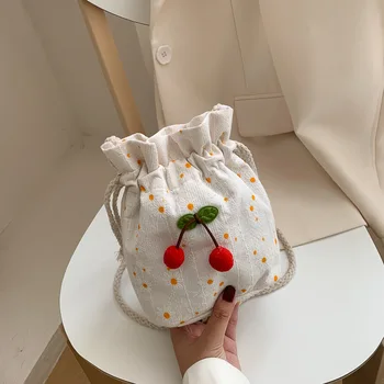 

Canvas Women's Lucky Bag Cherry Messenger Bag 2020 New Girl Student All-match One Shoulder Mobile Phone Bag