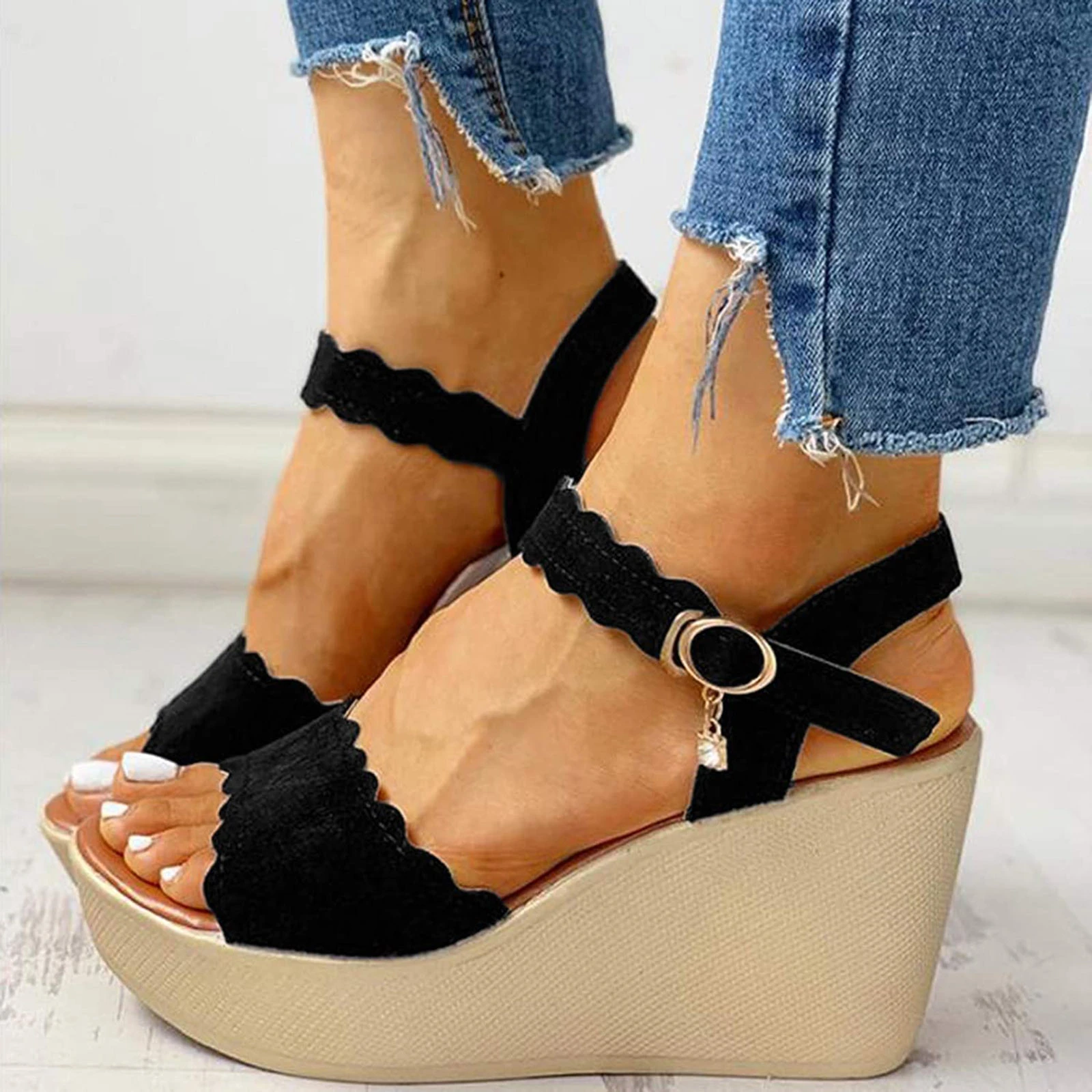 Cuñas de moda hebilla de zapatos para mujeres Sandalias de tacón alto zapatos de verano prendas de mujer plataforma sandalias de Punta abierta de grande 35 40|Sandalias de mujer| - AliExpress