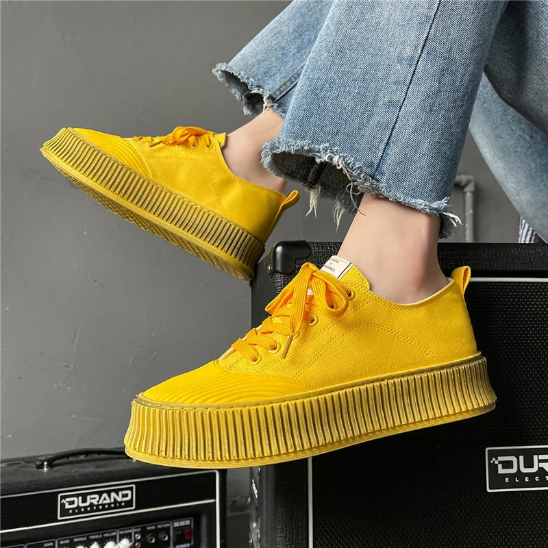 Summer Retro Yellow Men Vulcanized Shoes Casual Mens Designer Shoes