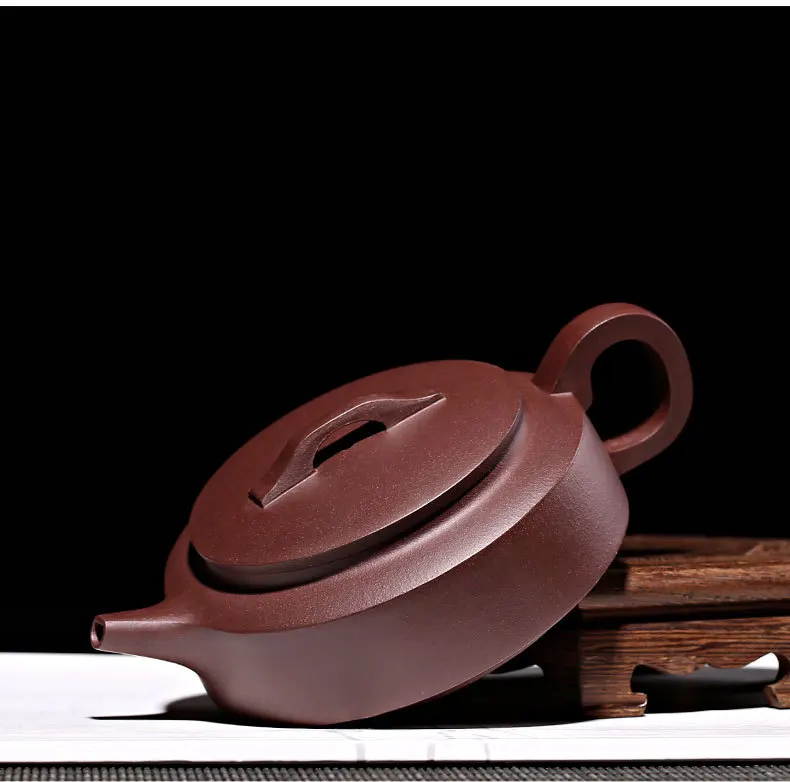 Yixing New Products Yixing Clay Teapot Raw Ore Purple Clay Entirely Handmade for Making Cao Zhigang Weeks Disc Tea Set Gift Box