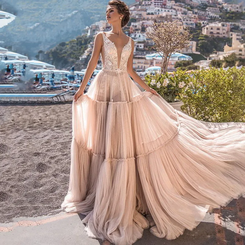 

Sexy V-Neck Backless Lace Appliques Wedding Dresses Pleated Tulle Skirt Ladies Bridal Gowns Spring Garden Robe De Mariee Formal