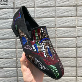 

Qianruiti Zapatos Hombres Men Wedding Shoes Luxury Crystal Studs Flats Mixed Color Loafers Dress Shoes Male