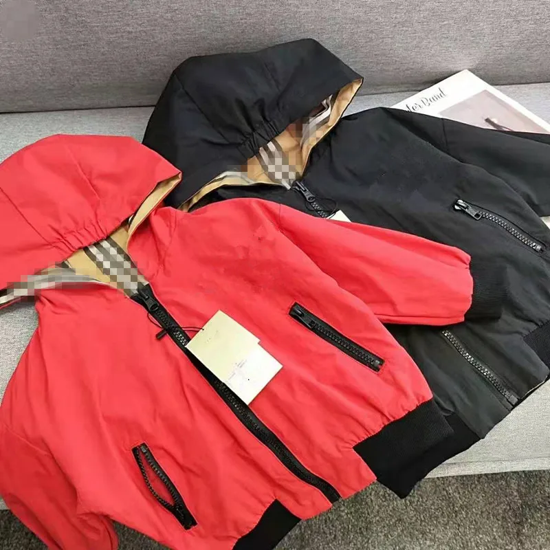 

kid's autumn hooded jacket black and red colour Wear on both sides