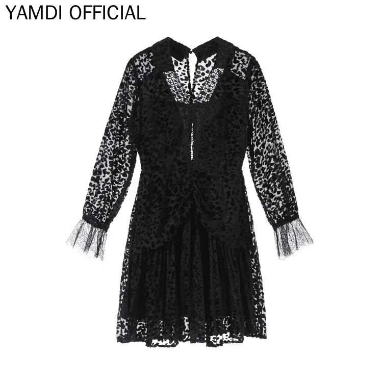 YAMDI однотонное черное леопардовое платье с v-образным вырезом и металлическим вырезом, женское кружевное Плиссированное Черное вечернее платье, осенне-зимнее платье с длинным рукавом