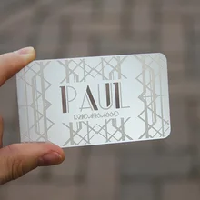 Заказная металлическая визитная карточка