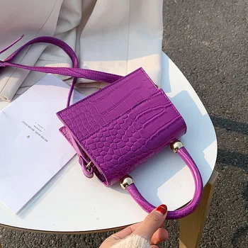

Small bag female bag 2020 new Korean version of the wild crocodile pattern crossbody bag ladies mini portable small square bag