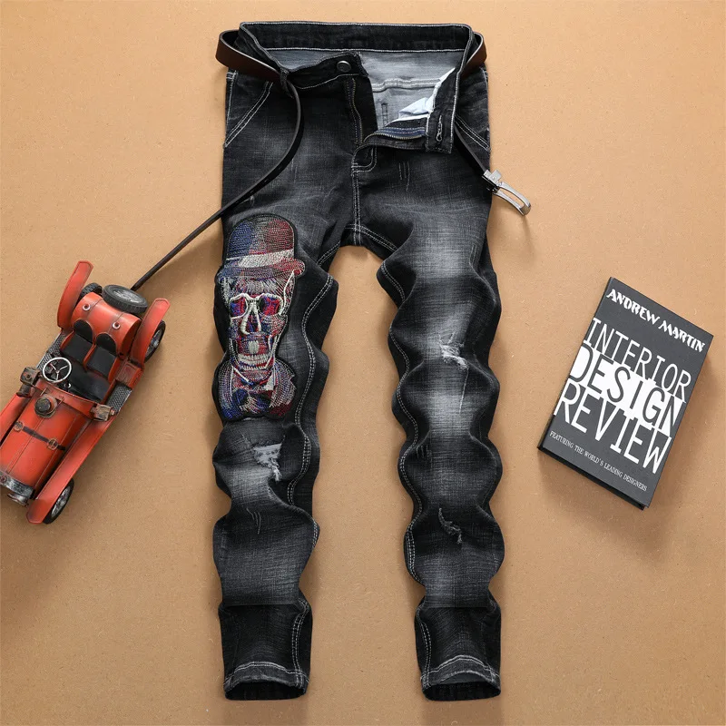 

Europe And America New Style Jeans Men Slim Fit Straight-Cut with Holes Skull Embroidered Trend Cowboy Trousers