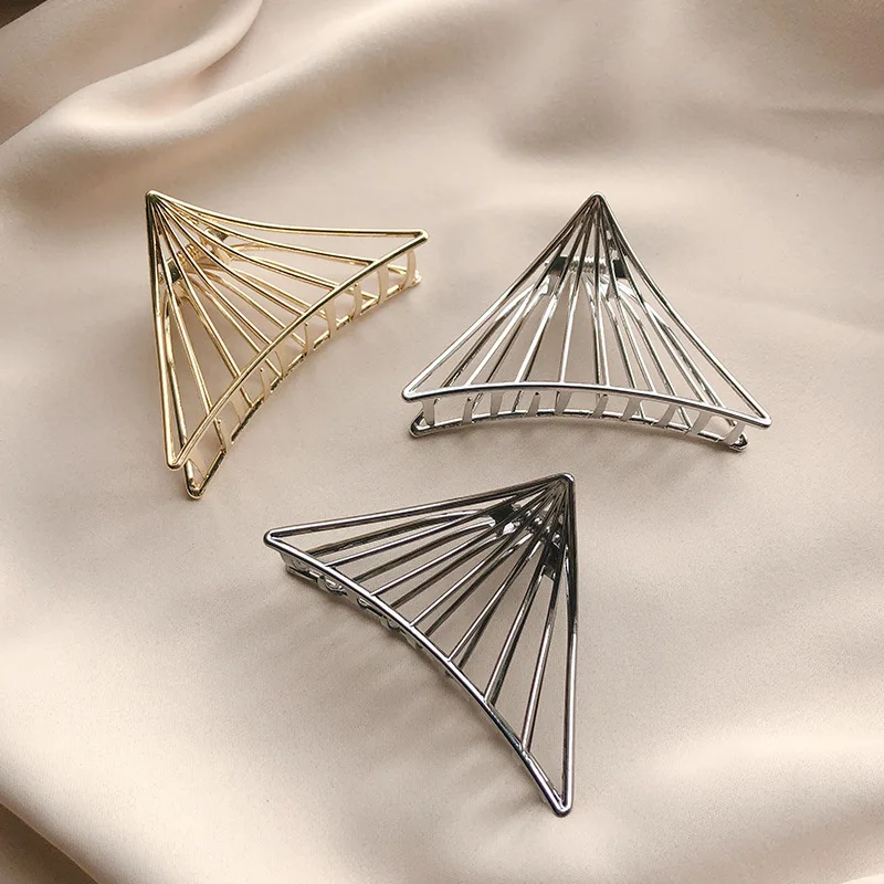 Vintage Geometric Triangle Metal Hair Claws For Women Classic Big Hair Clip Fashion Hair Hair Pin Hair Accessories Head Wear