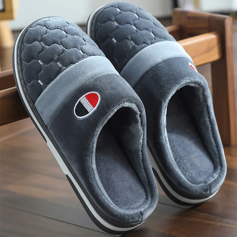 

Men Home Slippers Big Size 45-50 Fashion Suede Non Slip Winter Slippers Men PVC Mixed Colors Soft Slippers Man
