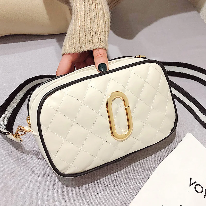 

WOMEN'S Bag 19 New Style Europe And America Style Wide-Strap Pu Quilted Women's Shoulder Oblique Mobile Phone Square Sling Bag