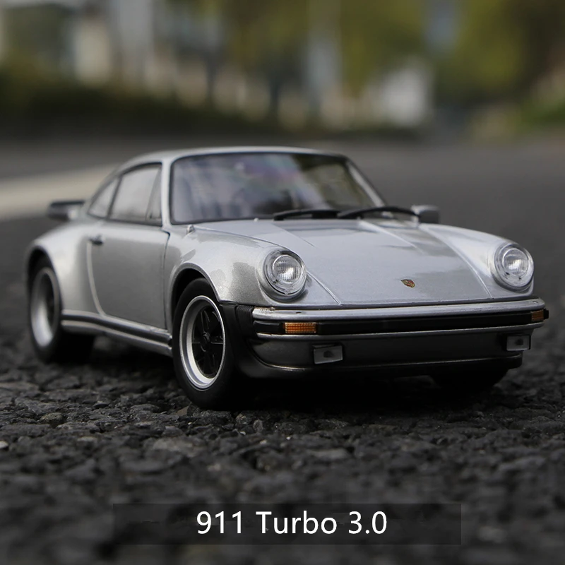 Welly 1:24 Porsche 911 CarreraRS автомобиль сплав модель автомобиля Моделирование Украшение автомобиля коллекция Подарочная игрушка Литье под давлением модель игрушка для мальчиков - Цвет: 911 Turbo 3.0