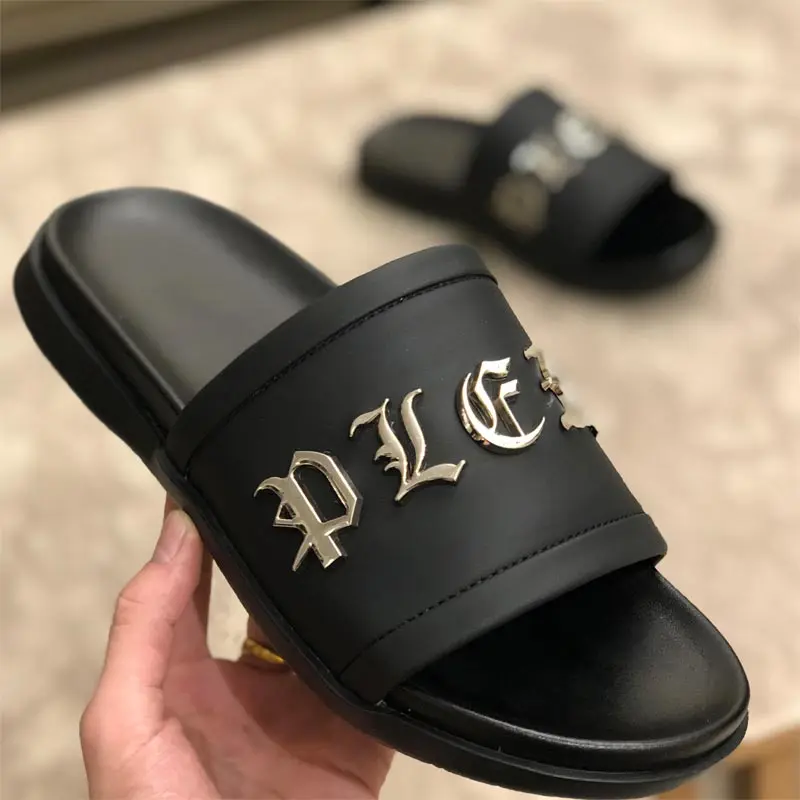 

Men's Summer Metal Letter Slippers Brand Shoes Skull Outdoor Casual Sandals Flat Slip Beach Slides 38 39-44 size