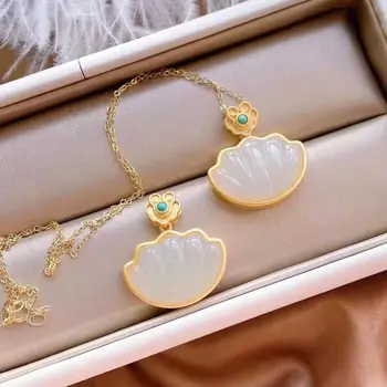 

sNew silver inlaid natural Hetian jade shell shape pendant necklace Chinese style retro art and elegant women's brand jewelry