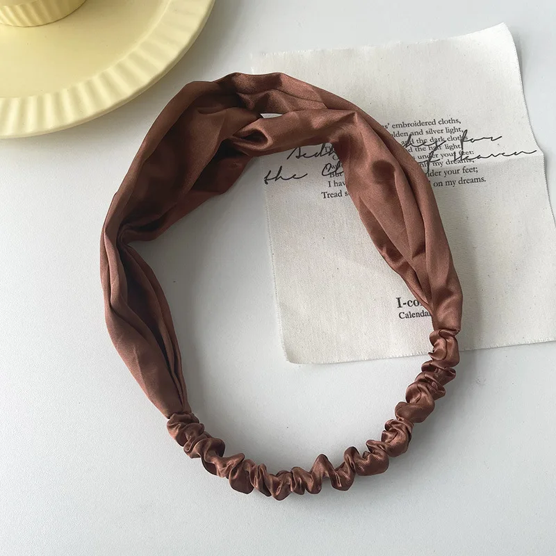 chocolate color