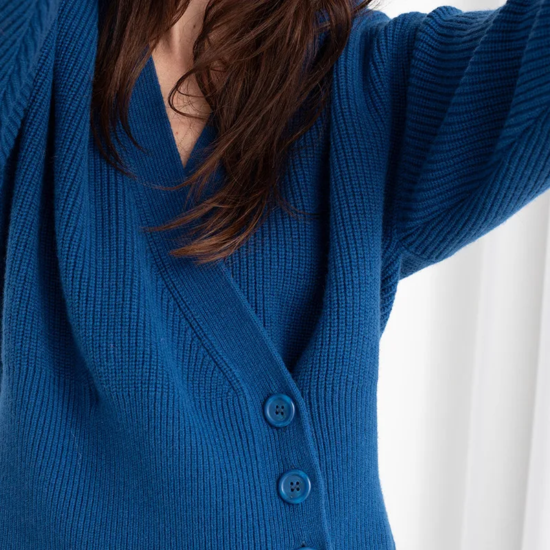 Размера плюс высокое качество осень-зима модный свитер Для женщин с v-образным вырезом, длинный рукав, голубые, кардиганы, топы Повседневное Вязание свитер