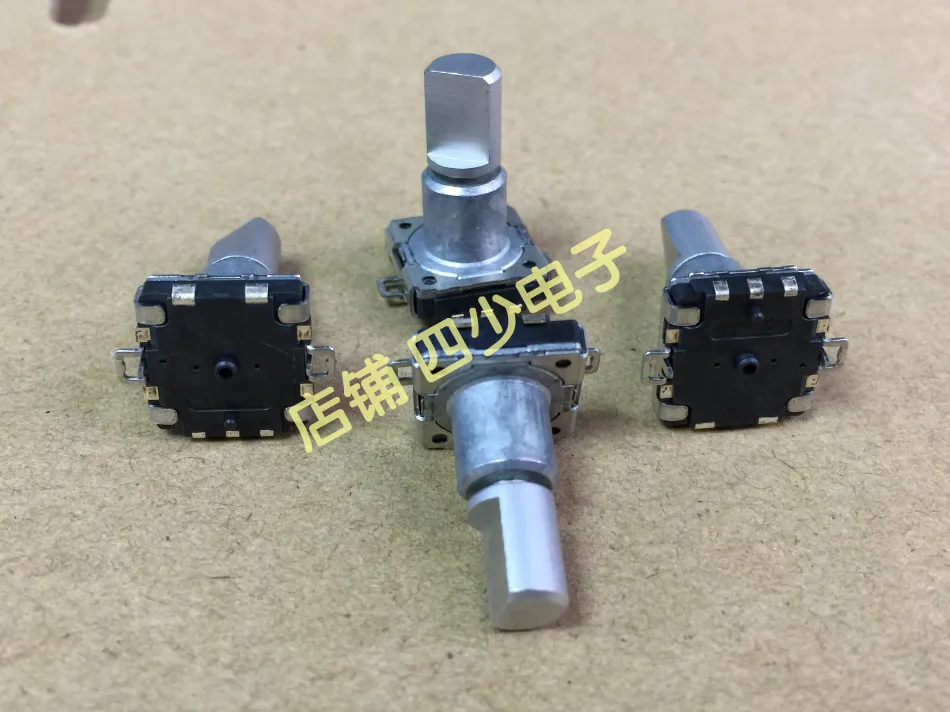 

2PCS/LOT EC11 type patch car encoder with switch 32, positioning 16, pulse point axis long 15MM pin