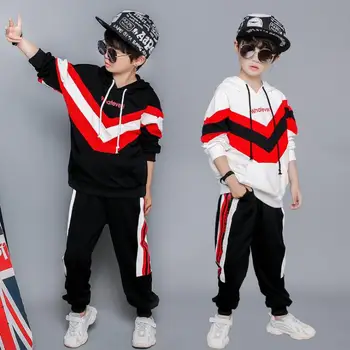 

Boys autumn suit 2019 spring and autumn new fashion big boy loose sports two-piece boy color matching sweater casual suit