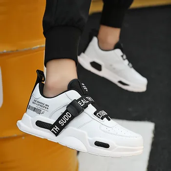 

Fires Stylish Four Seasons Running Shoes For Men Air Breathable Lightweight Sports Shoes Black Red Gym Sneakers Betis Zapatillas