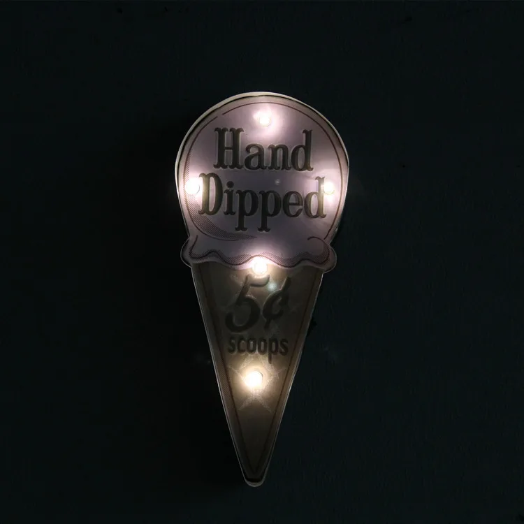 

Top-American Country Retro Wall Decoration, Styling LED Lights, Wrought Iron Wall, Wall Decoration, Wall Decoration