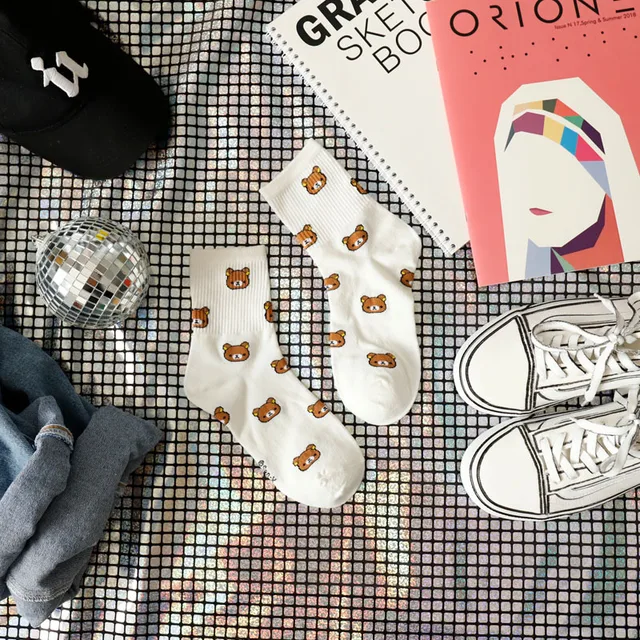 1 Pair of Cute cartoon women's pure Cotton socks cute and Fashionable bear socks five Colors of pure Cotton Female socks 02