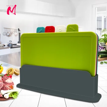 Tagliere con supporto Set da 4 pezzi per cucina Tagliere in plastica antibatterio Lavabile in lavastoviglie Natale 1
