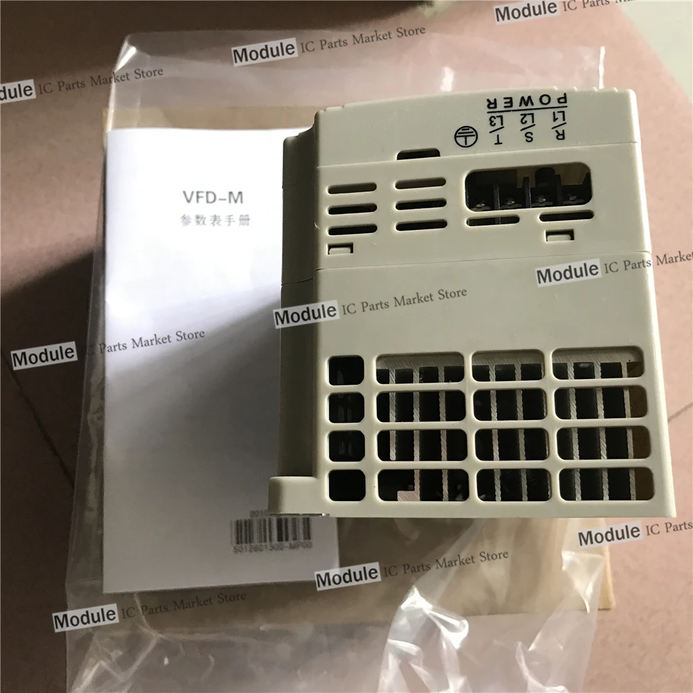 Вход 3ph 380V Выход инвертор VFD022M43B 2 KW-380V 0 ~ 480V 5A 1 400Hz 2.2kW 3 фазы Новый и оригинальный |