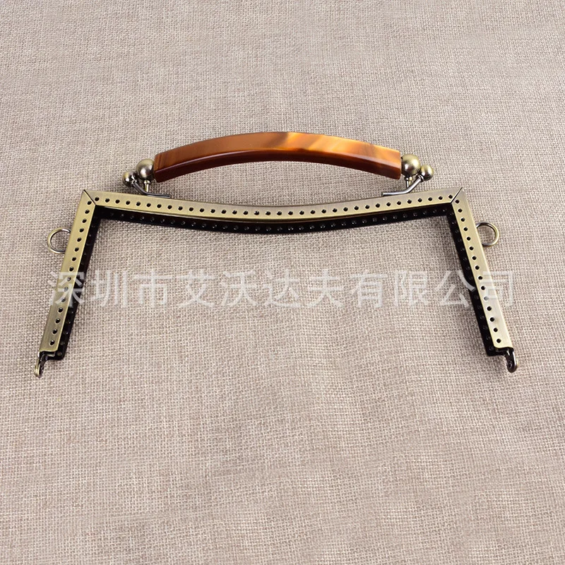 

Handbag Handle Ancient Scan Wine Handle Handbag Manufacturers Direct Selling Handbag Handle Purse Frame Wholesale