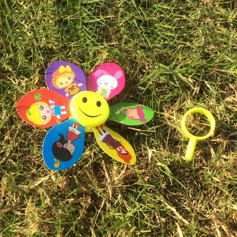 10pcs-creative-cartoon-windmill-small-size-finger-windmills-Classic-Outdoor-Sport-Colorful-Random-Kindergarten-Game-Tools (4)