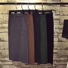 Женские юбки с эластичной резинкой; сезон осень-зима; теплая трикотажная прямая юбка в рубчик; юбка средней длины