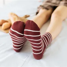 Женские хлопковые Дышащие носки в консервативном стиле; новые носки в полоску