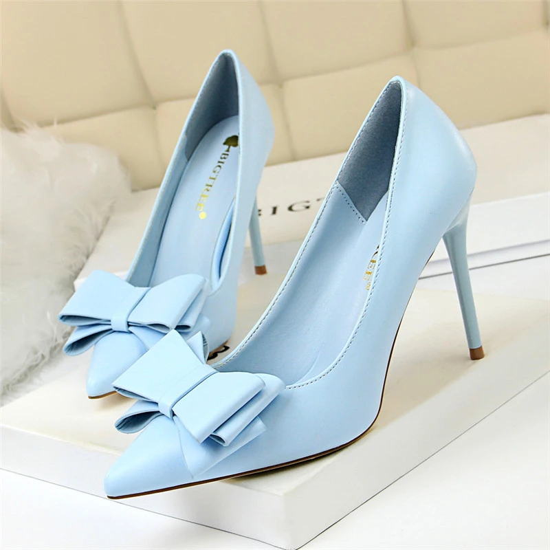 electric blue ladies shoes