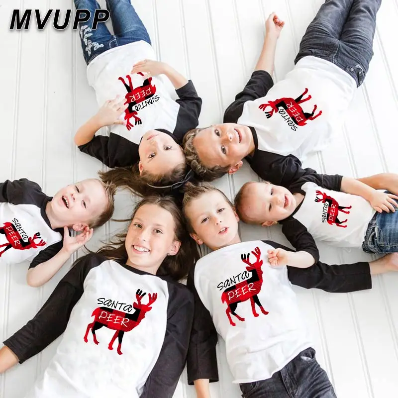 MVUPP одежда для всей семьи с надписью «merry christmas daddy mommy and me» длинная футболка с заплатками одинаковые комплекты с оленем для мамы, дочки, папы и сына
