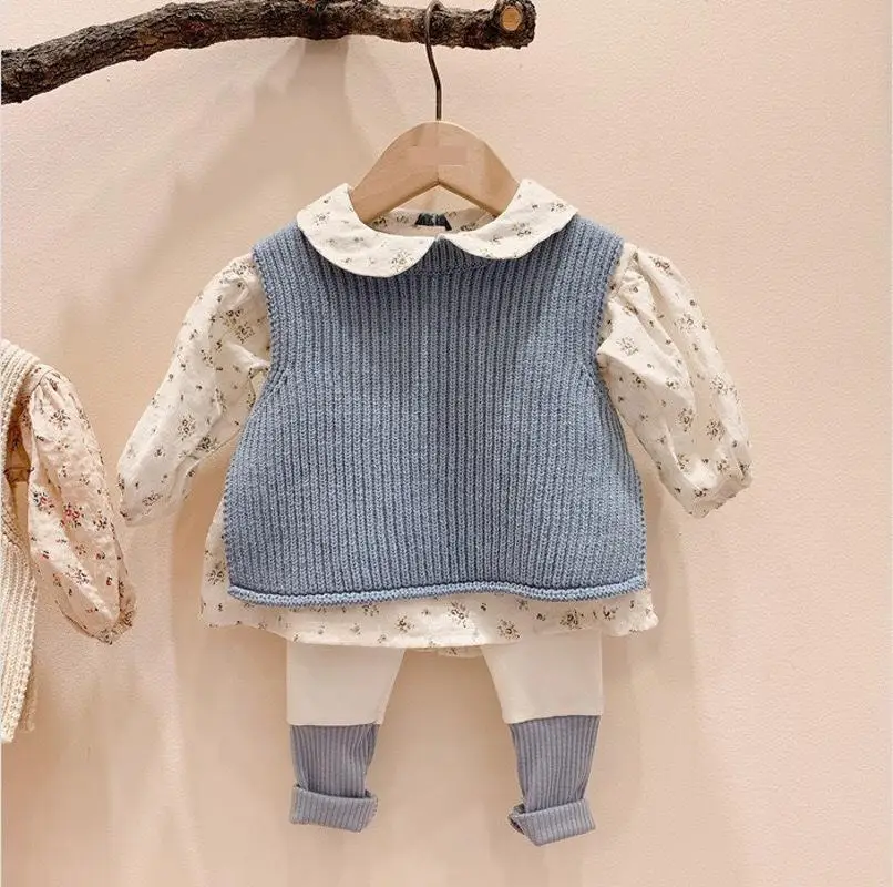 Description Picture 3 of itemNew Toddler Baby Boys And Girls Solid Sleeveless Knit Pullover Vest Sweater Fashion Newborn Baby Knitted Waistcoat Tops