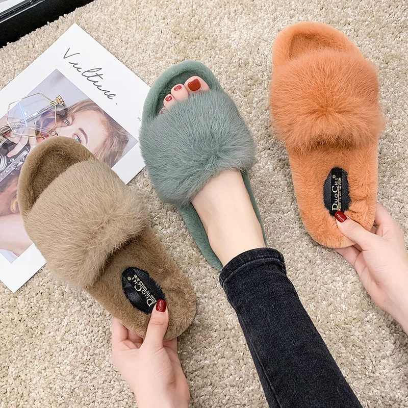 

Shoes Without Heel Ladies' Slippers Low Luxury Slides Pokemon Plush Flat Designer Fur 2019 Fashion Sweet Rome Cotton Fabric
