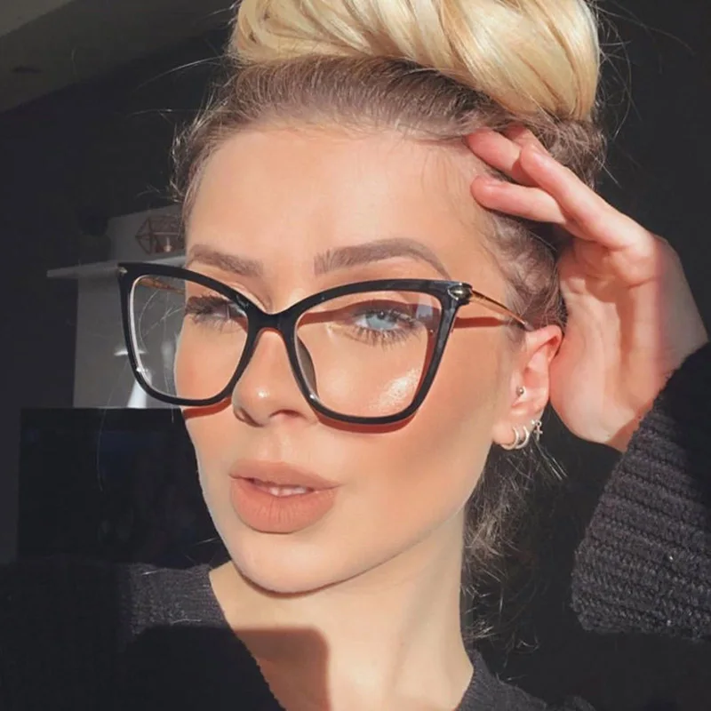 

New Fashion Cat Eye Glasses Frames Women Trending Styles Brand Anti-blue Optical Computer Glasses Female Oculos De Diamond UV400