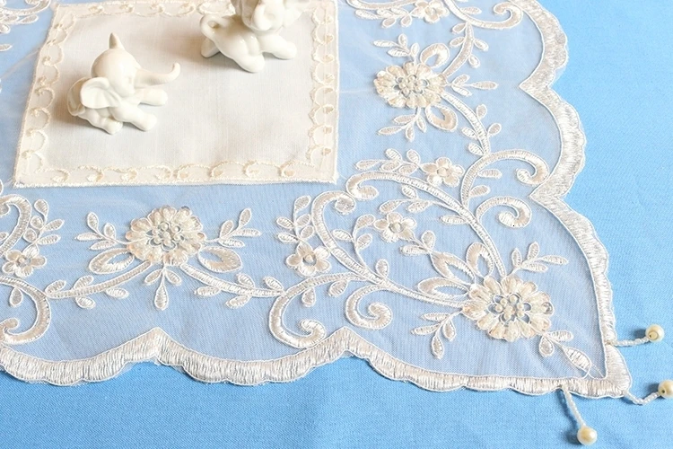European Classical Fashion Cotton Lace Embroidered Trim Beautiful Placemat Coaster Coffee Table Mat Christmas Wedding Decoration