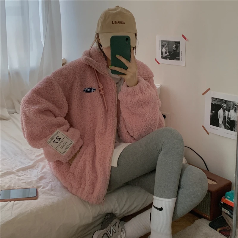 

Autumn And Winter Leisure Korean Style Lazy Street Wild Loose Thick Solid Color Lamb Fur Coat Jacket Short Coat