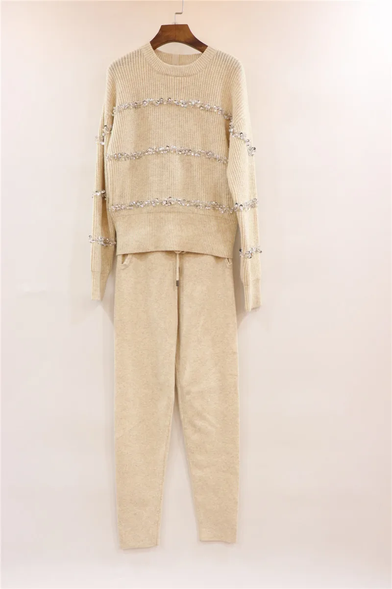 

Winter cashemre sequined beading woolen sweater + warm cashmere pants two pieces woolen suits ladies casual sets F100