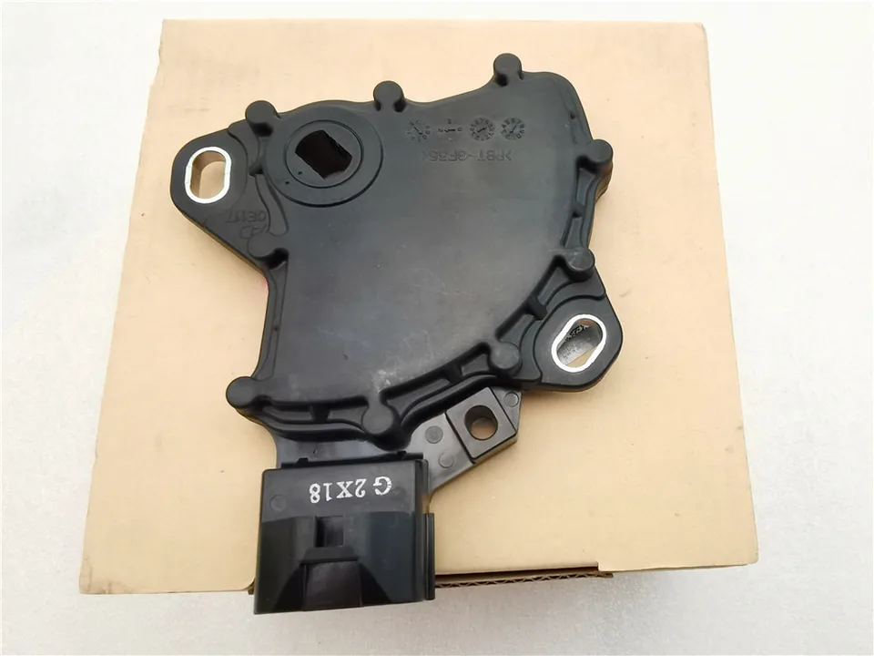 8617A002 New Transmission Case Box Inhibitor Switch For Outlander