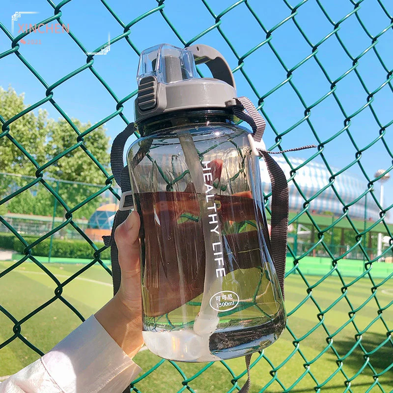 

1.5/2L Large Capacity Plastic Water Bottle with Strap Portable Space Sport Bottle with Rope Student Leak-proof Cup Free Shipping