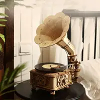 Robotime Hand Crank Classic Gramophone with Music 1:1 424pcs Wooden Model Building Kits Gift for Children Adult LKB01 Home Decor 2