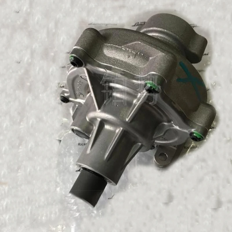 

Car Water pump Coolant pump Lam bor ghi niM urc iel ago LP7 00L P72 0LP 750 Engine high pressure water pump assembly
