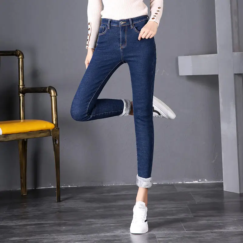 Винтажные джинсы с высокой талией женские теплые толстые плюс бархатные джинсы брюки стрейч тонкие зимние узкие брюки джинсы для мам Q1948