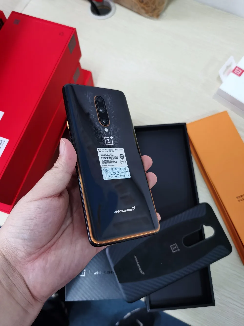 OnePlus 7T Pro Mclaren Edition Snapdragon 855+ 12GB 256GB 6.67'' AMOLED Screen 90Hz Refresh Rate 48MP Triple Cam 4085mA NFC