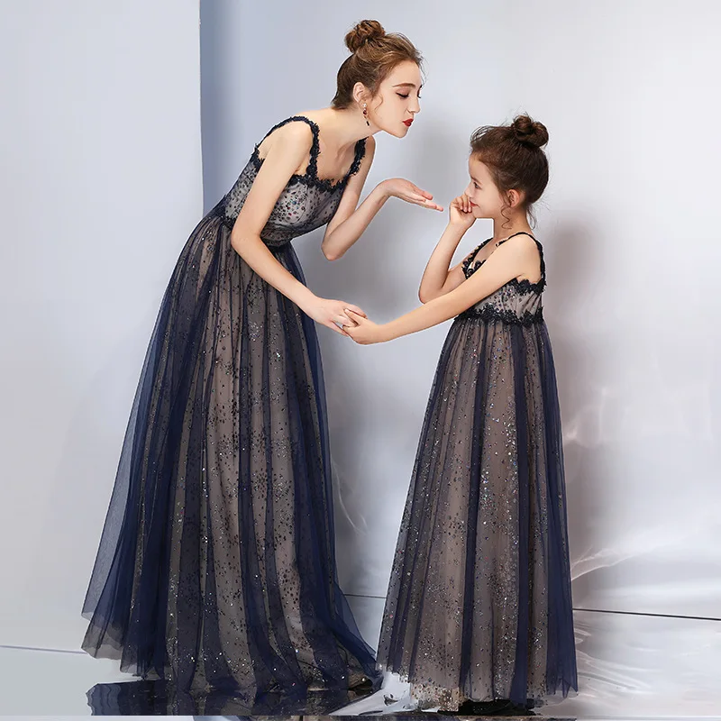 Mother Daughter Dresses Matching Family Look Lace Wedding Dress for Mommy and Mini Me Clothes Lady Women Princess Ball Gown