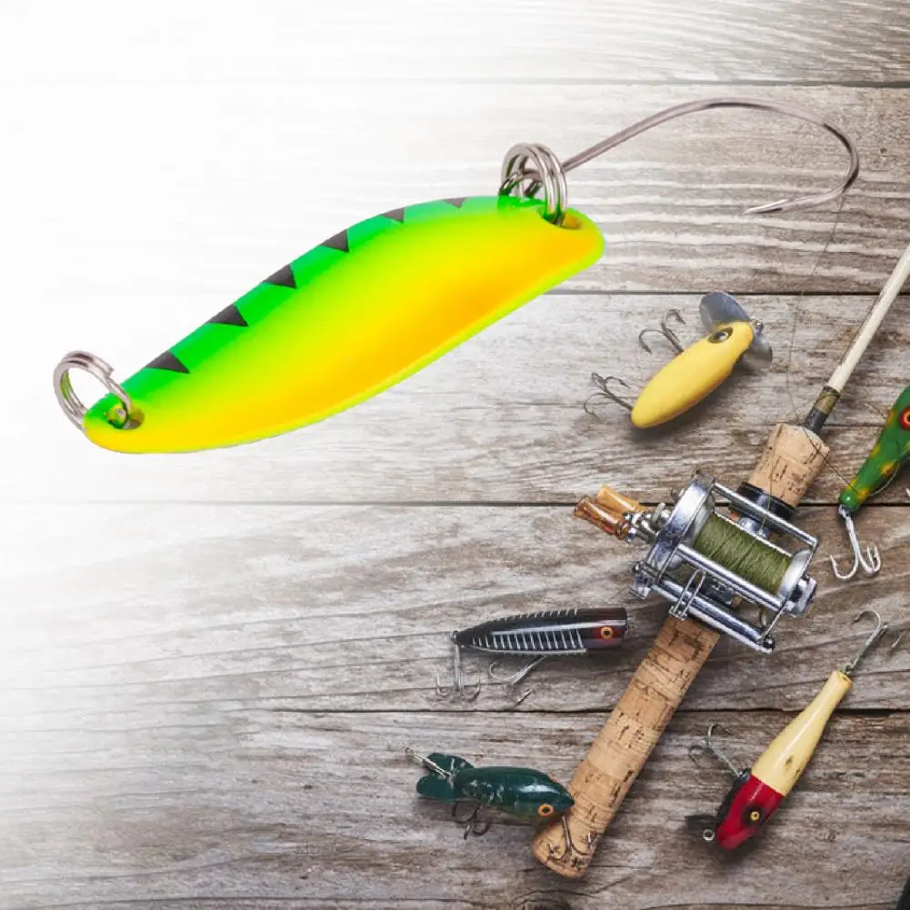 Scoop-shaped Horse Mouth Sequins Fish-Shaped Fake Lure With Flattened Sharp Hook Double Ring Bionic Hard Bait for Sea Fishing