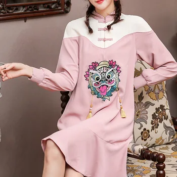 

2020 spring new Chinese Nation Style Embroidered Simplicity Lovely girl O-Neck collar Splicing Retro Long sleeves Pink dress