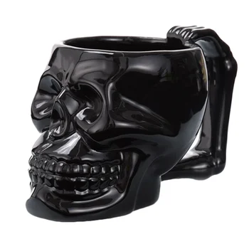 

1PC Ceramic Cup Portable Mug Creative Skull Drinking Cup Water Cup for Home Living Room Office School (Black)